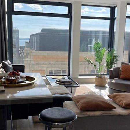 The Pad By The Beach Penthouse Apartment With Sunset And City Views Bournemouth Exterior foto